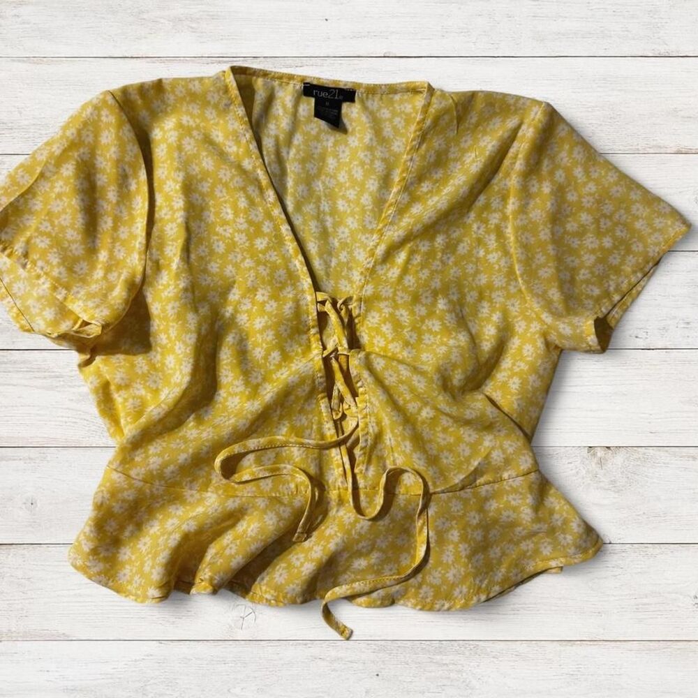 Rue-21 Women's Yellow Blouse